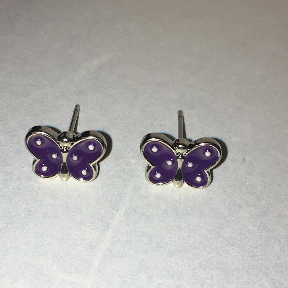 *NEW*💜Purple butterfly earrings 💜